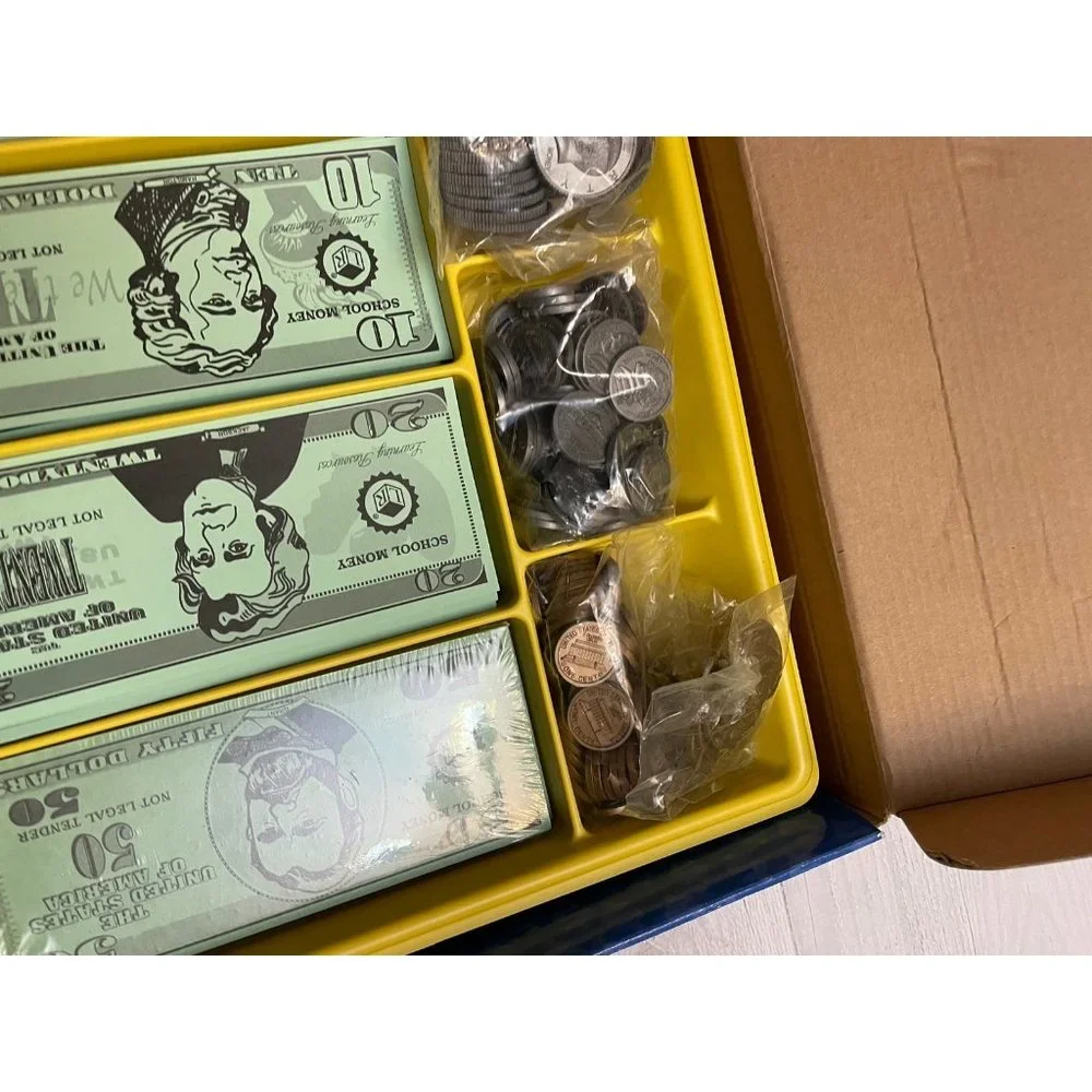Learning resources large classroom money‎ kit
